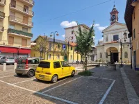 Casa Leo: Indipendent apt 1bdr Near Malpensa Airport Hotels in Samarate