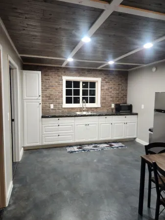 Guest cabin in Beautiful Andalusia, Alabama