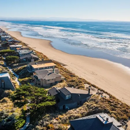 Oceanfront Retreat Pajaro Dunes Beach, crashing wave views, private beach