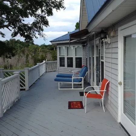 Private 4 bedroom home near beach and on golf course