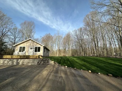 Cozy Hidden Retreat Close to Lake Michigan