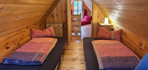 Large wooden house with sauna, in a quiet location by the bathing lake Hotels in Oberuckersee