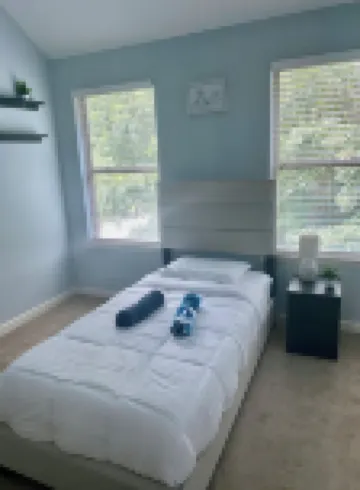 Spacious Newnan Retreat - Minutes from Hospital & Celebrations!