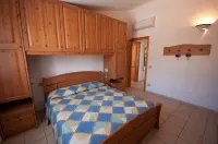 Nice apartment with roof terrace in an elegant complex with swimming pool