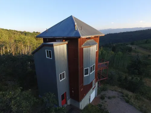 Towerhouse - A modern cabin with views of Park City