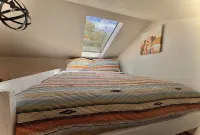 Tiny Farmhouse Cottage with Loft - Drift Asleep by Stargazing through Skylight Hotels in Julian
