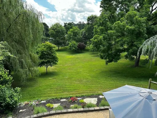 Cozy, 4 bedroom, 2 1/2 bath, Hot tub/Swim spa, 10 minutes to Hershey attractions Hotels in Lebanon County