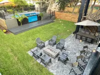 5⭐ 6BD/4BA ~ Steps to Beach Shipping Container Pool w ~ Game Rm ~Summer Kitchen