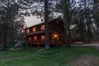 Big vacation home for your family, friends and pets.
