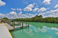Stunning Views of the Beach & Bay - Spacious updated One BR condo w private deck