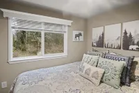 Cozy Tiny Home w/Hot tub and firepit close to Mt. Rainer Nat.Park & Restaurants