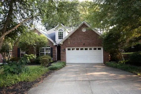 MODERN 3br - Sleeps 8 - Eagle Pointe Home