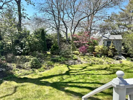 Updated 4Br Close to Downtown Chatham, Beaches, Bike Path & Tennis Pickleball