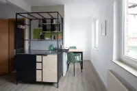 AP 6 Zimmer mit Kingsize-bett und Seeblick