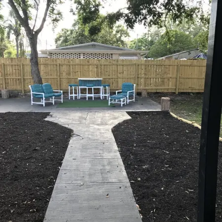 New remodeled Centrally located 2 Bedroom Home Near Everything Отели рядом с достопримечательностью «Парк аттракционов Busch Gardens»