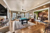 Luxurious & Spacious Bentonville Custom European Home- New Remodel-w/Oasis Pool!
