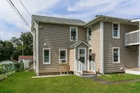 2 BEDROOM APARTMENT IN BRISTOL NEAR PLAINVILLE