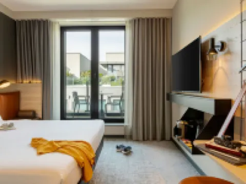 モクシー ブリュッセル シティ センター イクセルのホテル