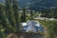 Echor Backwoods Villa Narkanda Hotels near Lankra Veer Tample Dimlu
