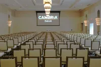 Cambria Hotel Detroit Downtown - Business