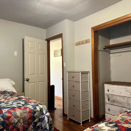 Lake House W/ Fenced Yard, Swim Dock, Marinas/Launches, 7 miles to Mtn Home, AR