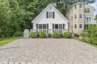 Beach Bum Getaway in York, ME - Boutique