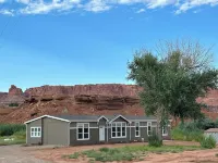 Orchard House at Sand Creek Homestead โรงแรมใน