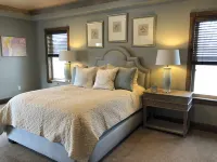 Sunny 5 Bd Mountain Home-Gorgeous View-Perfect for 2 or MultiGen Families-HotTub