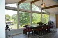 Remodeled Lake Home In Quiet Cove Hotel a Tool