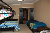 Beautiful Lakefront Home At Sunset Shores