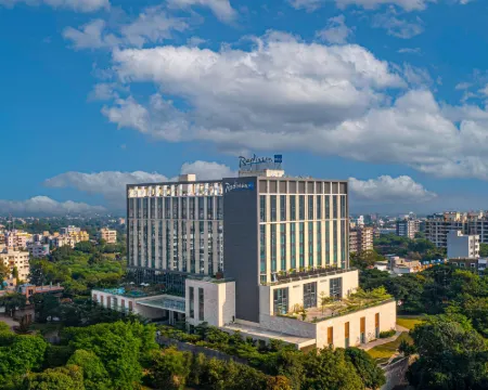 Radisson Blu Hotel & Spa, Nashik Hotels in Nashik