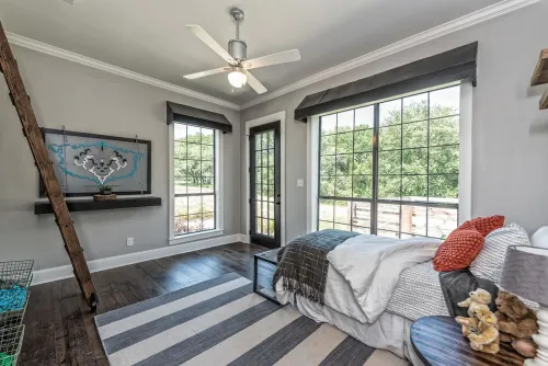 HGTV’s “BARNDOMINIUM” 16 Acres w/ Lake, Outdoor Kitchen, Decks & Playground