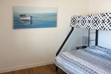 Eagle Point Rentals on White Sand Lake