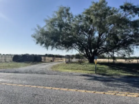 Private Stay in the Countryside Between Olney and Newcastle Texas Hotels in Young County