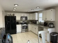 3 bedroom house with fenced in yard and pool close to Syracuse