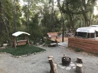 RIVERFRONT Lush&Lux AIRSTREAM Cabin Stunning Views