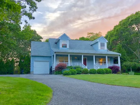 Westhampton Beach Town and Country