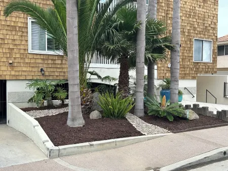 On the Boardwalk with views of the Ocean & Balboa Pier--steps to the Fun Zone Отели рядом с достопримечательностью «Newport Beach Pier»