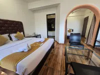Hotel Vyankatesh & Pure Veg Restaurant Hotels in Mahabaleshwar