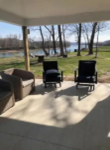 “Sandy” one of the 5 Tiny Cabins on the Osage River