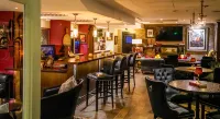 The Ivey's Hotel - bar
