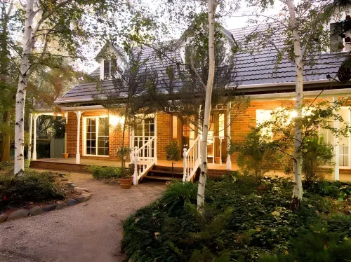 Chalets Lumineux Hotels in Porepunkah