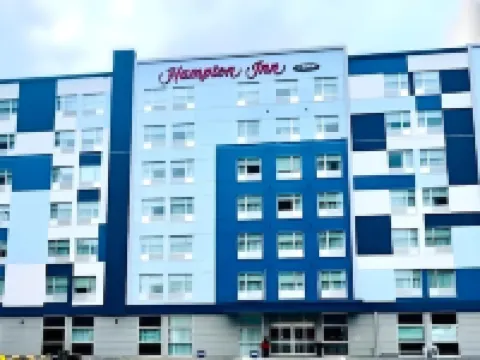Hampton Inn by Hilton Winnipeg Downtown Hotels near Royal Aviation Museum of Western Canada
