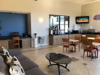 Baymont by Wyndham Douglasville Atlanta - breakfast