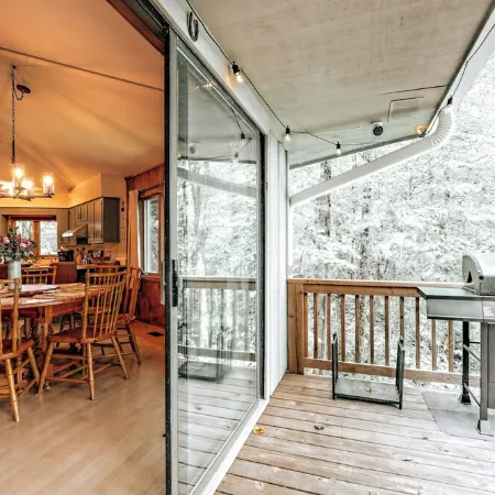 GUEST FAVORITE! Mountain Views, Golf, Hiking, Pickleball, FAMILY & PET Friendly