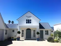 The Gables Hermanus - Kitchens