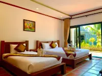 vang vieng savanh sunset view resort