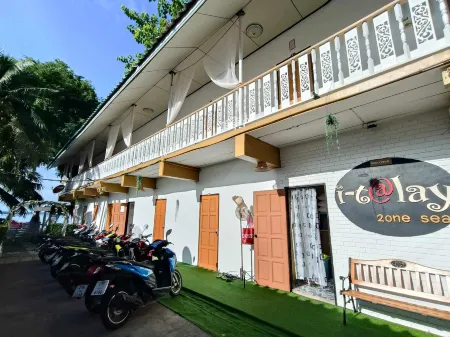 I-Talay Zone Sea Отели рядом с достопримечательностью «Ao Noi Na»