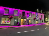 The Fountain Inn & Riverside Restaurant Hotels near Dartmoor Railway Association - (Okehampton,Station)