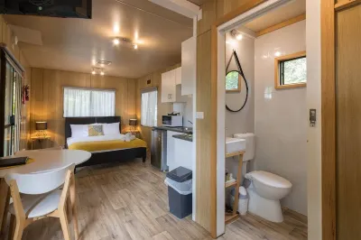 Daylesford Holiday Park Отели рядом с достопримечательностью «Конвент Дейлсфорд»